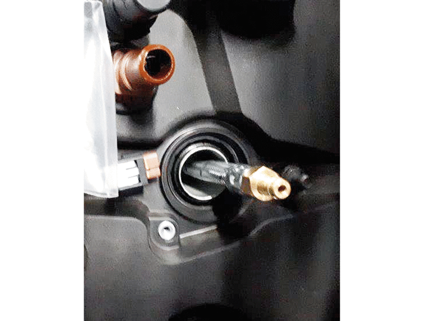 Druckverlust-Kompressions-Prüfadapter_kfz-spezialwerkzeug